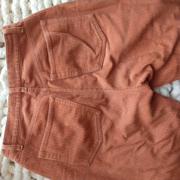 Burnt Orange Corduroy Mom Jeans - Pull & Bear Denim Collection - Picture 2 of 6
